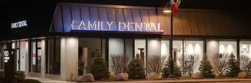 Office building Family Dental in Glenview, IL